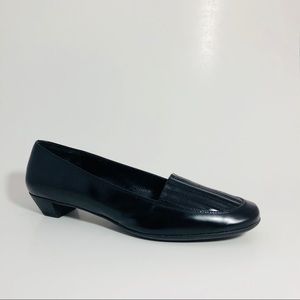 Salvatore Ferragamo Black Leather Loafers
